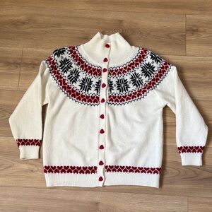 Women's White and Red Patterned Sweater